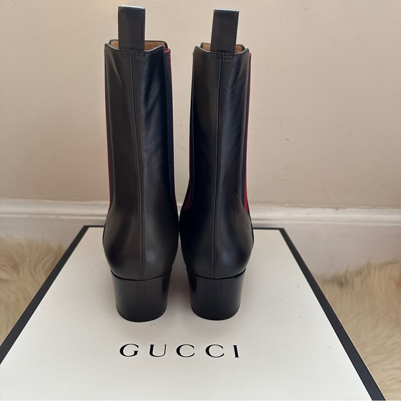 BNIB 💯% Auth Gucci Calfskin Boots - Picture 4 of 8